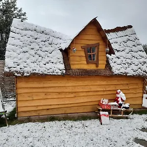 https://cabane-enchante.fr-provencehotel.com